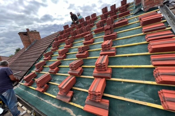 Roof Tilers Altrincham