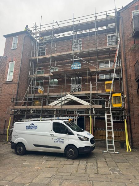 roofers Hale